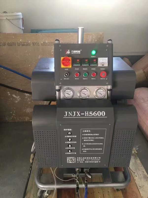 JNJX-H5600聚脲防腐蚀防锈喷涂机