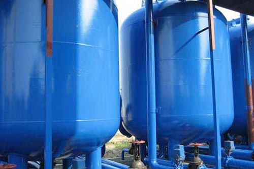 除盐水箱聚脲喷涂防腐施工喷涂设备(图2) 除盐水箱聚脲喷涂防腐施工