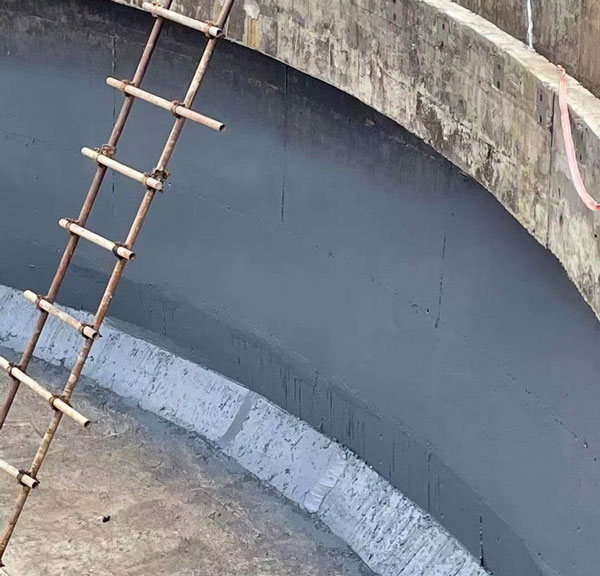 工业污水池防腐 化工厂污水池怎样做防腐(图2) 工业污水池防腐喷涂聚脲案例
